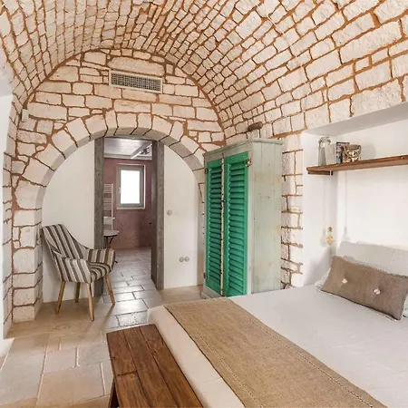 Trullo Febe Villa